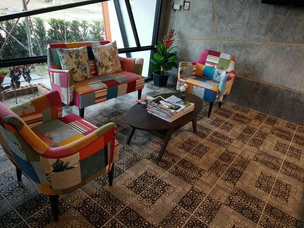 Le Park 23 Boutique Resort Roi Et Esterno foto