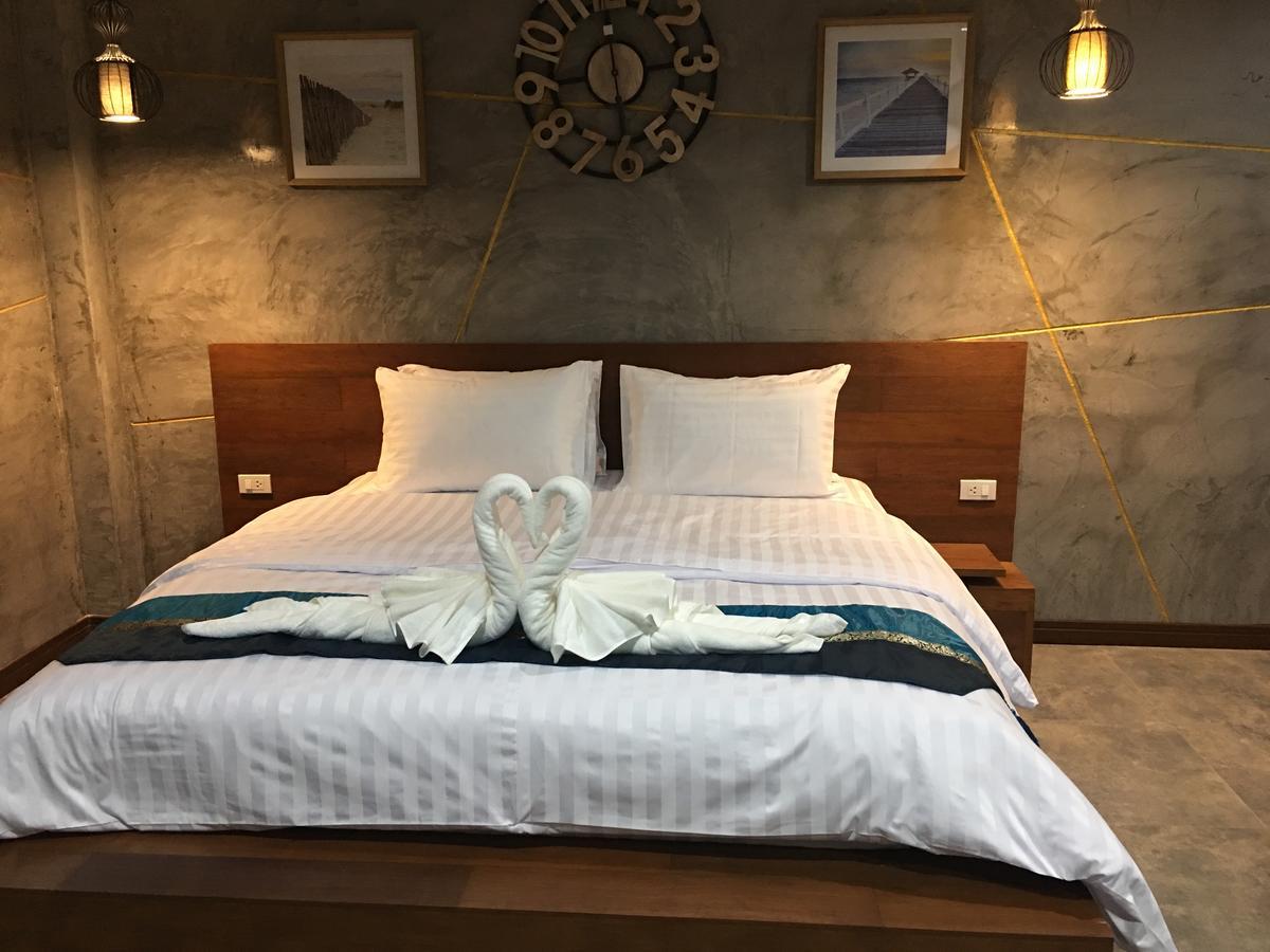 Le Park 23 Boutique Resort Roi Et Esterno foto